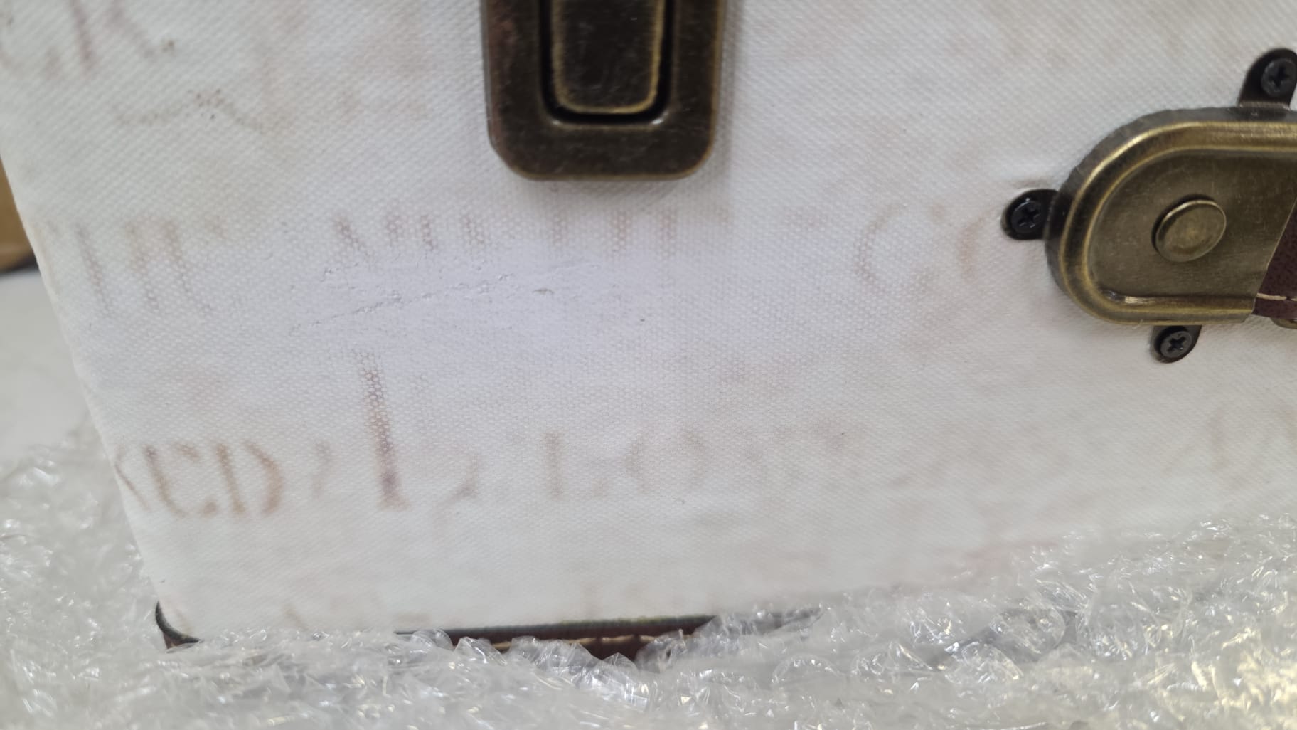 canvas, weiß, Schnalle, Trageriemen, Unterseite Tasche