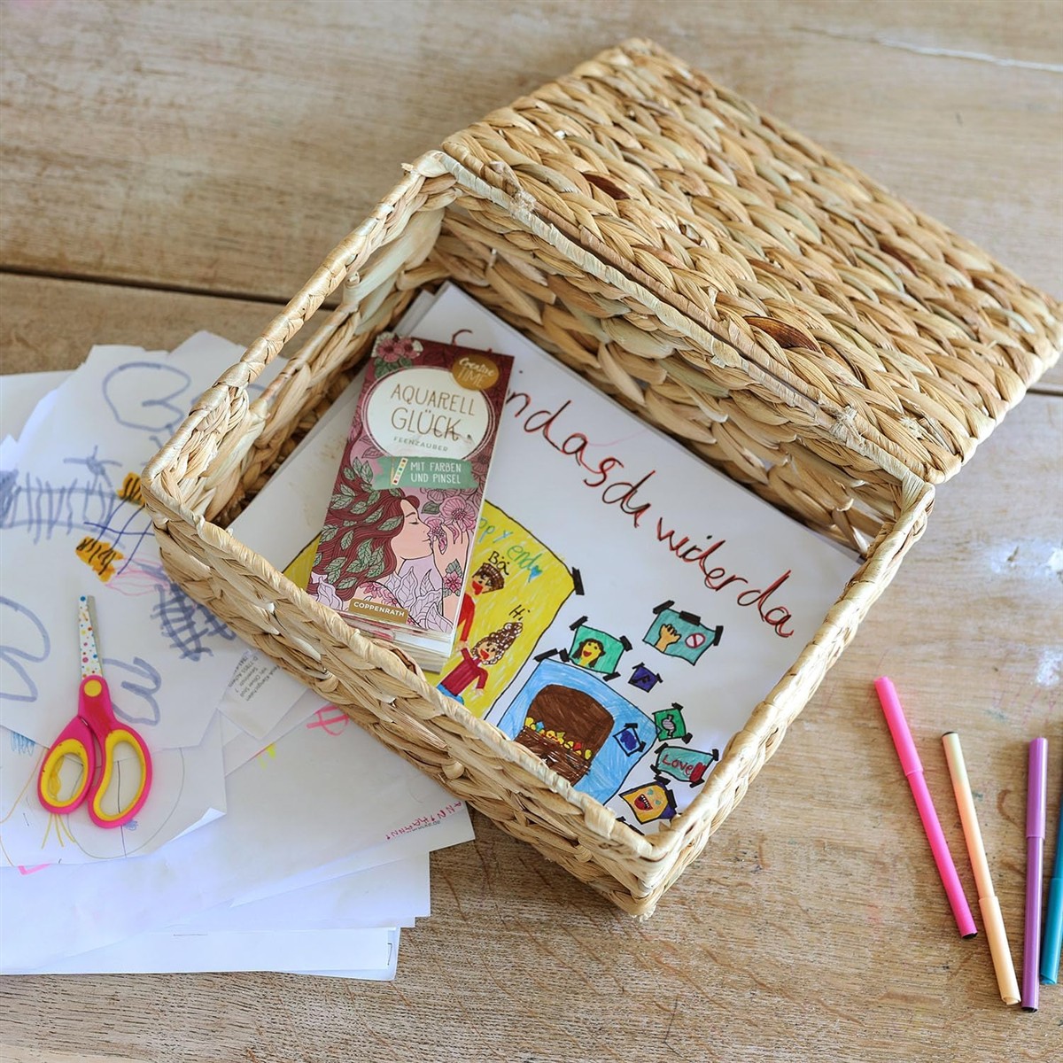 Korb, Aufbewahrungskorb, Pappe, Kinderkunst, Sandkastenbild