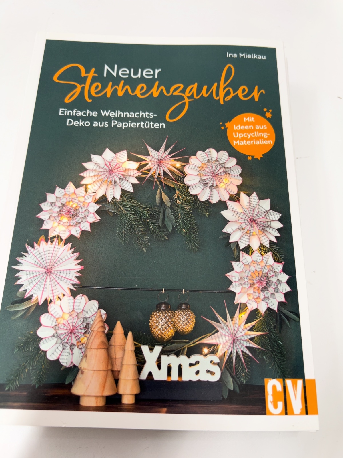 Weihnachtsdeko, Sterne, Kunstprojekt, Papierdekoration, Xmas