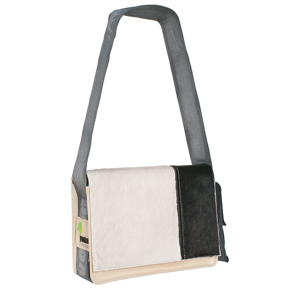 Messenger Bag MINI PROVOKED aus Kuhfell: schwarz & LKW-Plane: beige, 26x21x